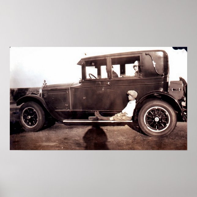 Affiche Garçon sur marchepied de VOITURE (Devant)