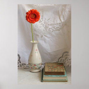 Affiche Gerbera orange et livres