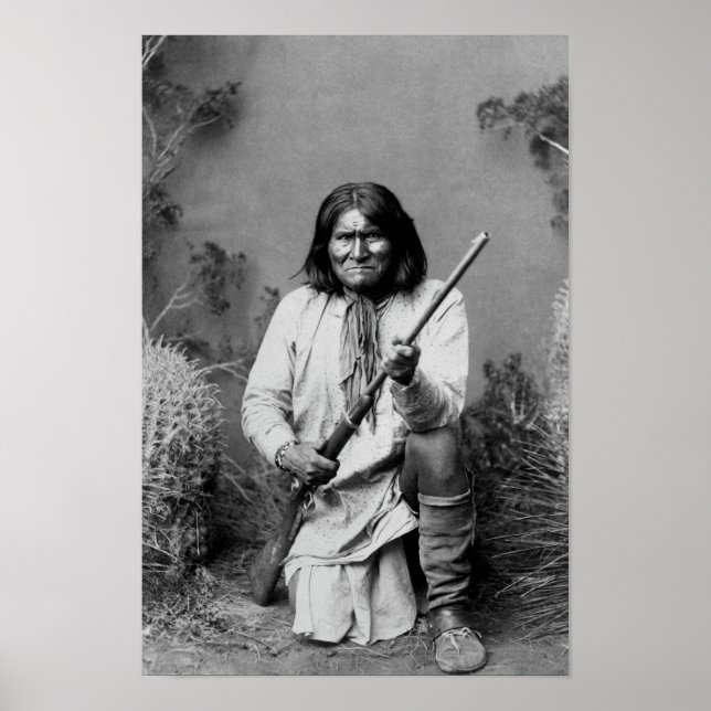 Affiche Geronimo Kneeling With Rifle - 1886 (Devant)