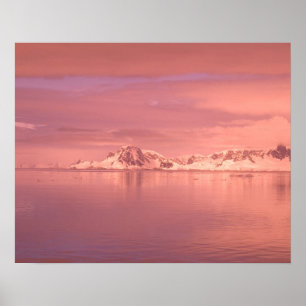 Affiche Glace, Neige, Icebergs dans les canaux le long de