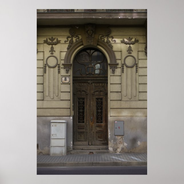 Affiche Grandeur fanée : Entrée du bâtiment Znojmo (Devant)