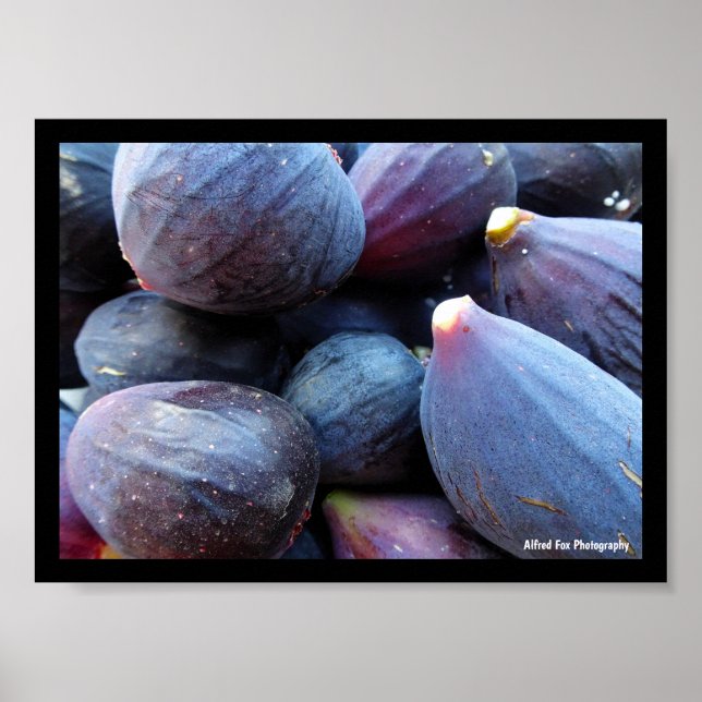 Affiche Gros plan sur le fruit de figue violette (Devant)