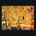 Affiche Gustav Klimt Arbre de vie<br><div class="desc">Affiche illustrant la fresque murale de Gustav Klimt, L’arbre de vie, La Frieze Stoclet (1905-1911). Il se compose de trois mosaïques : The Expectation, Knight et The Embrace. Une belle femme, un arbre doré et deux amants dans une étreinte sont représentés. Un cadeau merveilleux pour les amateurs d'Art Nouveau et...</div>