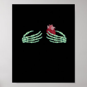 Affiche Halloween Squelette Mains Avec Coeur Classique