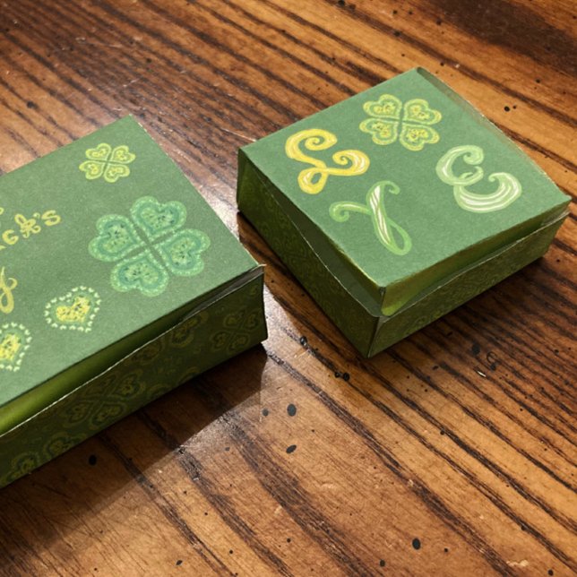 Affiche Happy St. Patrick's Day Candy Box Motifs Imprimer (Créateur téléchargé)