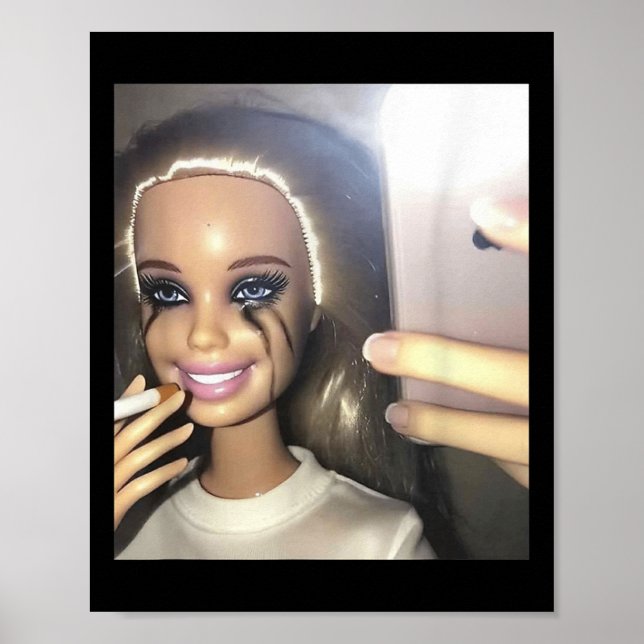 Affiche Humour foncé Poupée Fumer Selfie Parodie (Devant)