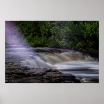 Image couleur complète des célèbres chutes Ocqueoc