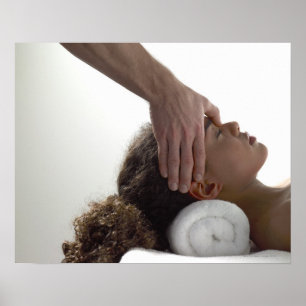 Affiche Jeunes femmes appréciant un massage