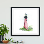Affiche Jupiter Lighthouse<br><div class="desc">Cette aquarelle représentant l'emblématique phare de Jupiter apporte une touche de charme tropical à votre maison. Parfait pour la décoration de plage dans les chambres, les espaces de bureau ou les espaces de vie, cet article capture la beauté du paysage océanique de Floride. Les tons rouges vifs de cet art...</div>
