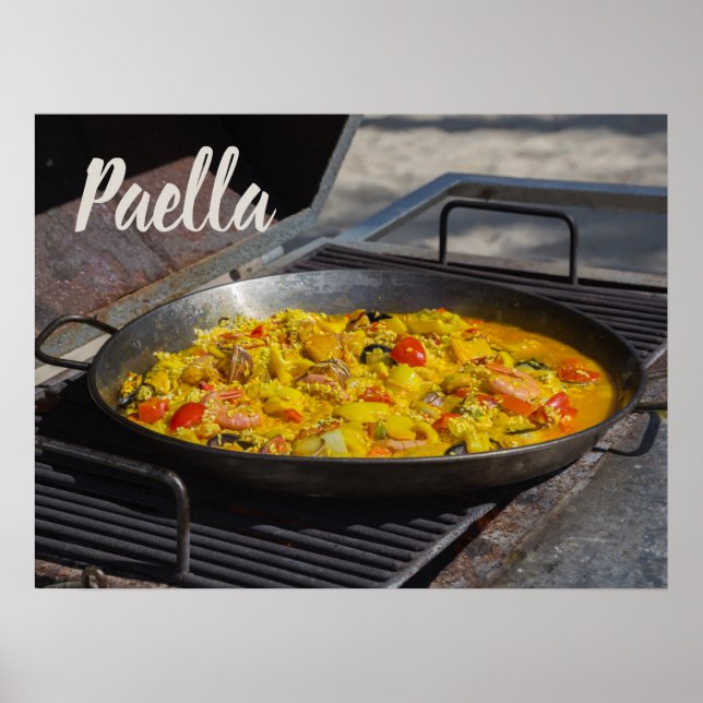 Affiche La paella est cuite sur un cadeau grill pour le ch (Devant)