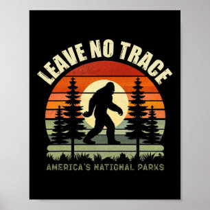 Affiche Laissez aucune trace Bigfoot Randonnée et camping