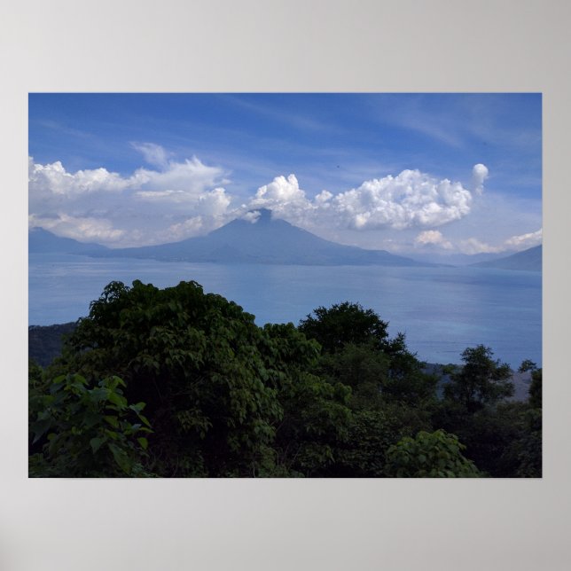 Affiche Lake Atitlan Volcanoes (Devant)