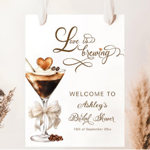Affiche L'amour est en train de préparer un Martini Espres
