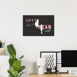 Affiche L'autonomisation féminine - Sombre moderne