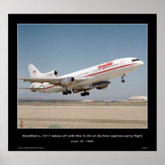 Affiche Le L-1011 modifié décolle avec le X-34