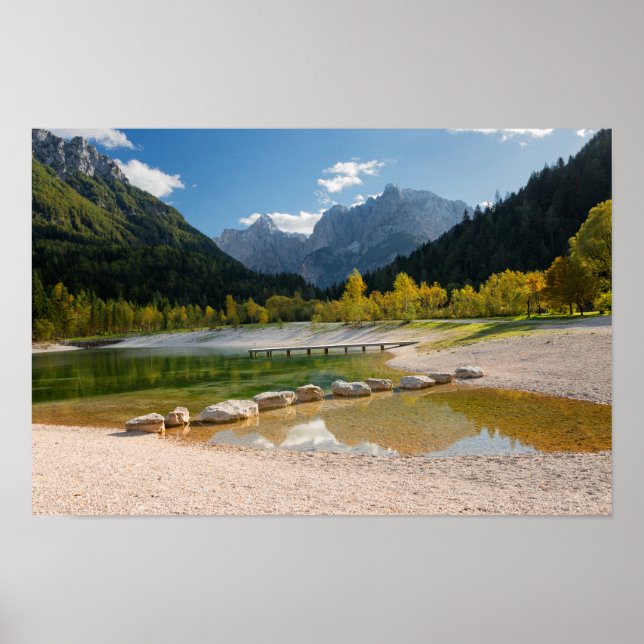 Affiche Le lac Jasna dans les Alpes slovènes à l'automne (Devant)
