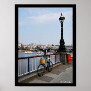 Affiche Le Vélo au bord de la Tamise