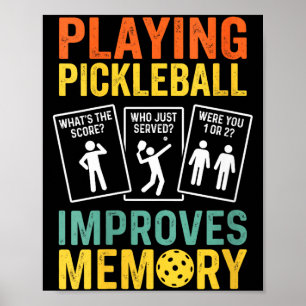 Affiche Les femmes jouant au pickleball améliorent la mémo