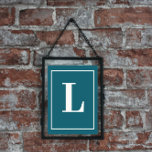 Affiche Lettre initiale |Style moderne Monogramme Turquois<br><div class="desc">Poster de monogramme de lettre initiale élégant pour impression. Moderne minimaliste en gris sur la typographie turquoise. Le cadeau ou l'accessoire individuel parfait avec une approche individuelle!</div>