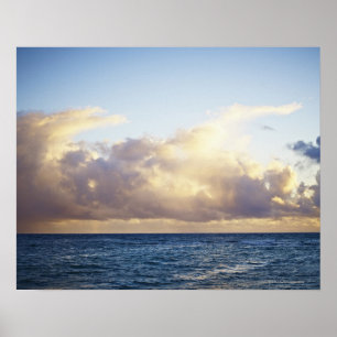 Affiche Lever de soleil et nuages au-dessus d'océan