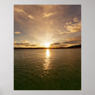 Affiche Lever du jour sur le lac Argentino en Patagonie