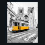 Affiche Lisbonne Retro Tramway Portugal Vintage Streetcar<br><div class="desc">Capitale portugaise de Lisbonne avec tram rétro ligne 28E de Lisboa pour les vacances Belem et Tage. souvenir vintage d'art à Lisbonne avec tramway portugais ligne 28E ou ascenseur rétro design pour des vacances dans l'Atlantique. Lisbonne pour des vacances au Portugal design comme souvenir pour la côte Atlantique et Cascais....</div>