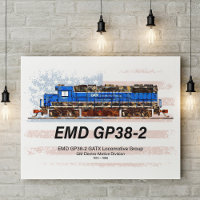 Locomotive diesel EMD GP38-2 et drapeau américain