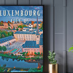 Affiche Luxembourg, ville cosmopolite et multilingue<br><div class="desc">Luxembourg communautaire Luxembourg-Ville (pour la diffusion du pays) ou simplement d’État (la Ville en luxembourgeois), est la capitale du Grand-Duché de Luxembourg, ainsi que la plus grande ville du pays, avec 129 541 habitants au 31 mars 2022, et plus de 200 000 pour la région métropolitaine. La superficie de la...</div>
