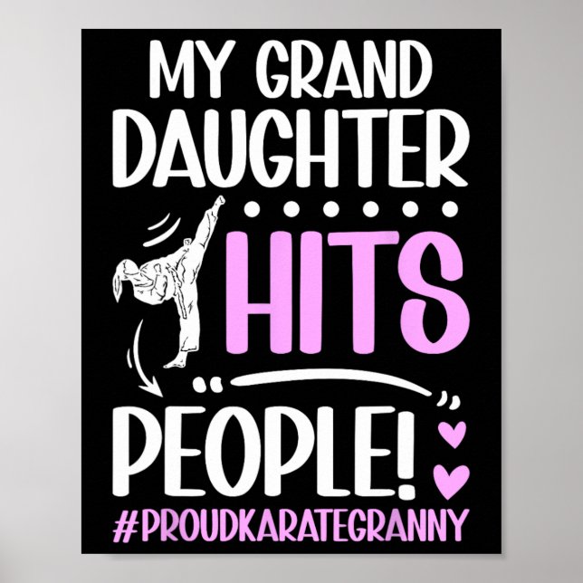 Affiche Ma Petite-Fille Atteint Les Gens Fier Karate Grann (Devant)