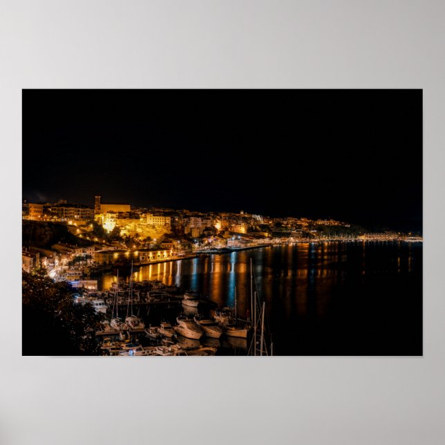 Affiche Mahon harbor at night - Menorca, Spain (Devant)