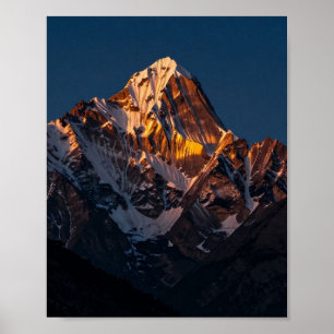 Affiche Majestueux sommet doré au crépuscule