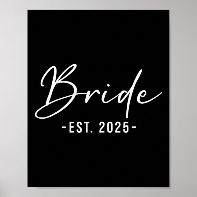 Affiche Mariée Est. 2025 Rapprochement de la mariée de se  (Devant)
