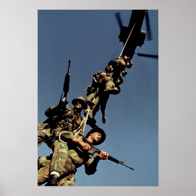 Affiche Marines sur un SPIE RIG. un dispositif de corde qu (Devant)