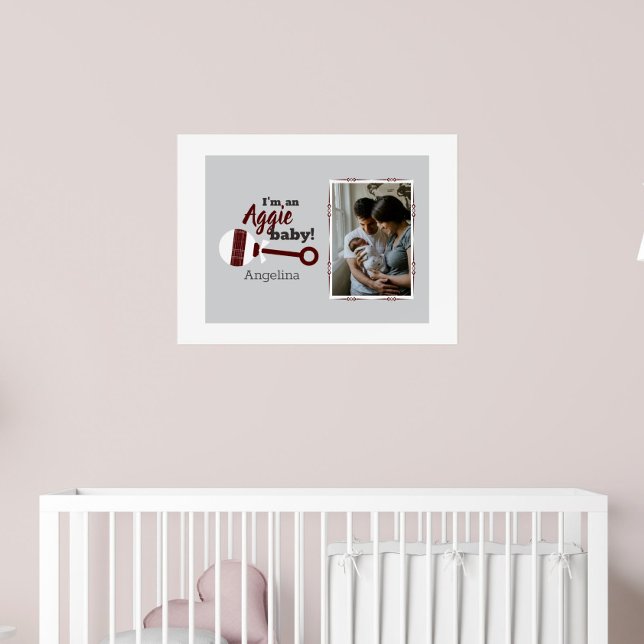 Affiche Maroon Plaid Rattle Aggie Baby Photo (Créateur téléchargé)