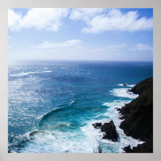 Affiche Mer d'été nuageux avec falaise