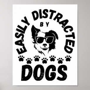 Affiche Mignon facilement distrait par les chiens amateurs