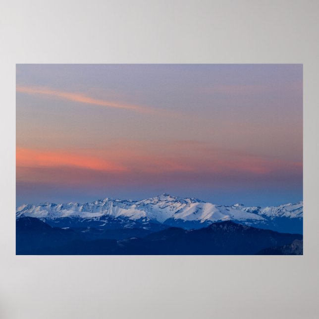 Affiche Montagnes neigeuses avec ciel magique (Devant)