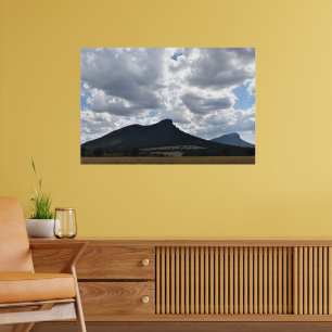 Affiche Monts Sturgeon et Abrupt sous des nuages spectacul
