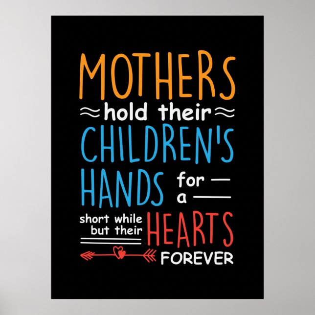 Affiche Mother Gift Mothers Hold Their Children Hands (Devant)