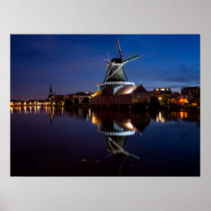 Affiche Moulin à vent de Leidschendam avec reflet la nuit