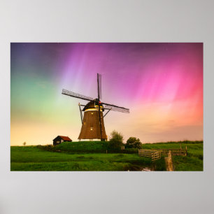 Affiche Moulin à vent traditionnel sous les aurores boréal