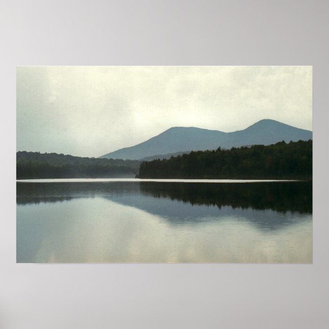 Affiche Mountain Pond (Devant)