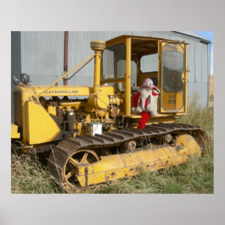 Affiche Ms Ella checks out farm equipment