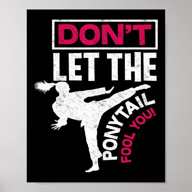 Affiche Ne laissez pas la queue de Ponytail vous tromper - (Devant)