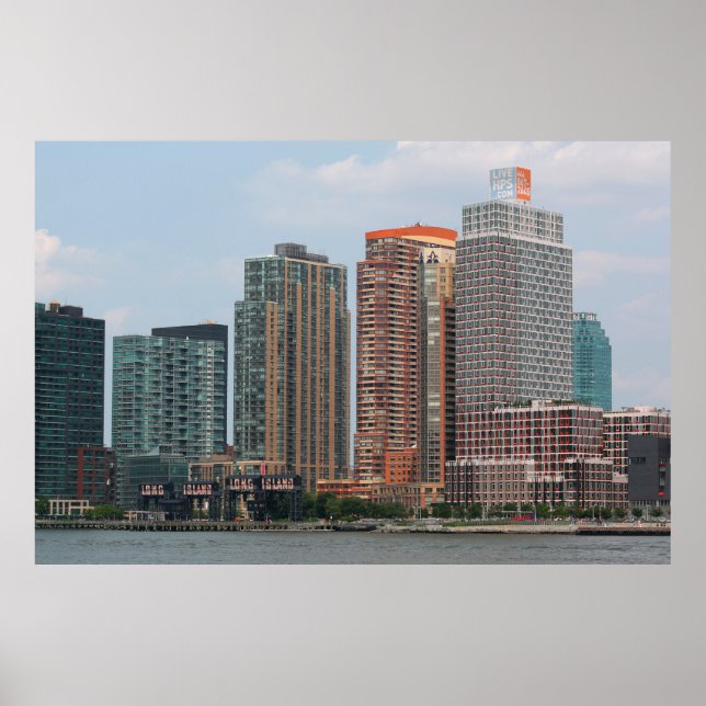 Affiche NEW YORK - 5 JUILLET 2015 : Long Island City water (Devant)