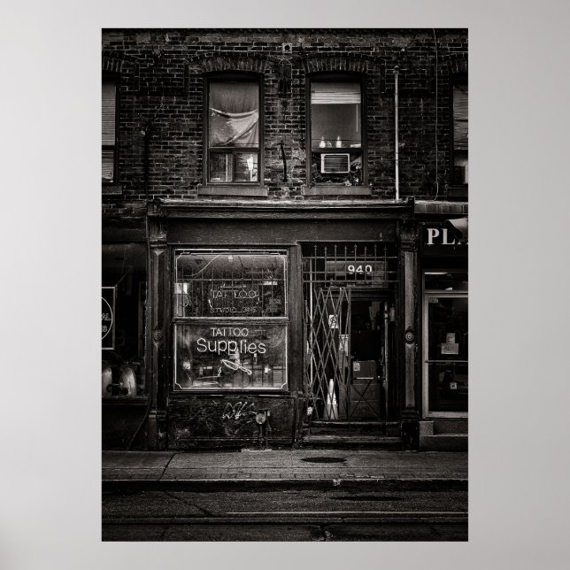 Affiche No 940 Queen St E 1 (Devant)