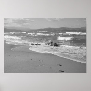 Affiche noire et blanche de plage