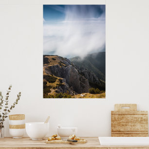 Affiche Nuages roulant sur des montagnes