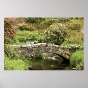 Affiche Old Stone Bridge En Face D'Un Ruisseau Dans Le Par