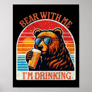 Affiche Ours buvant de la bière à l'extérieur drôle de gri
